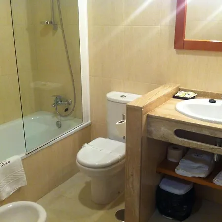 Hotell A Bota 3*