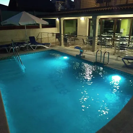 A Bota Hotell 3*